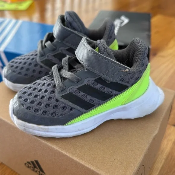 Adidas rapidarun toddler boy sneakers